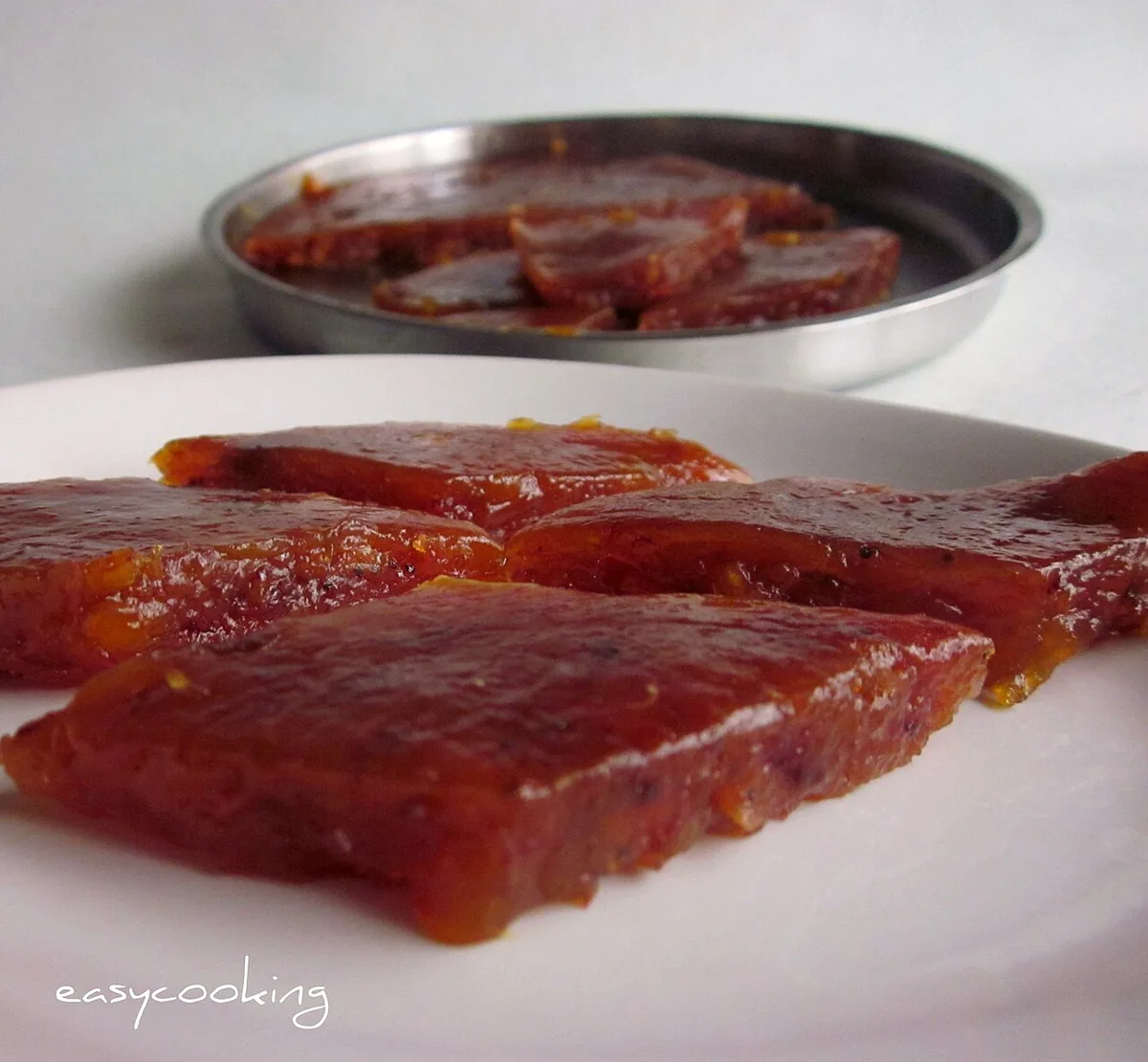 Soft glossy suji halwa made in desi ghee